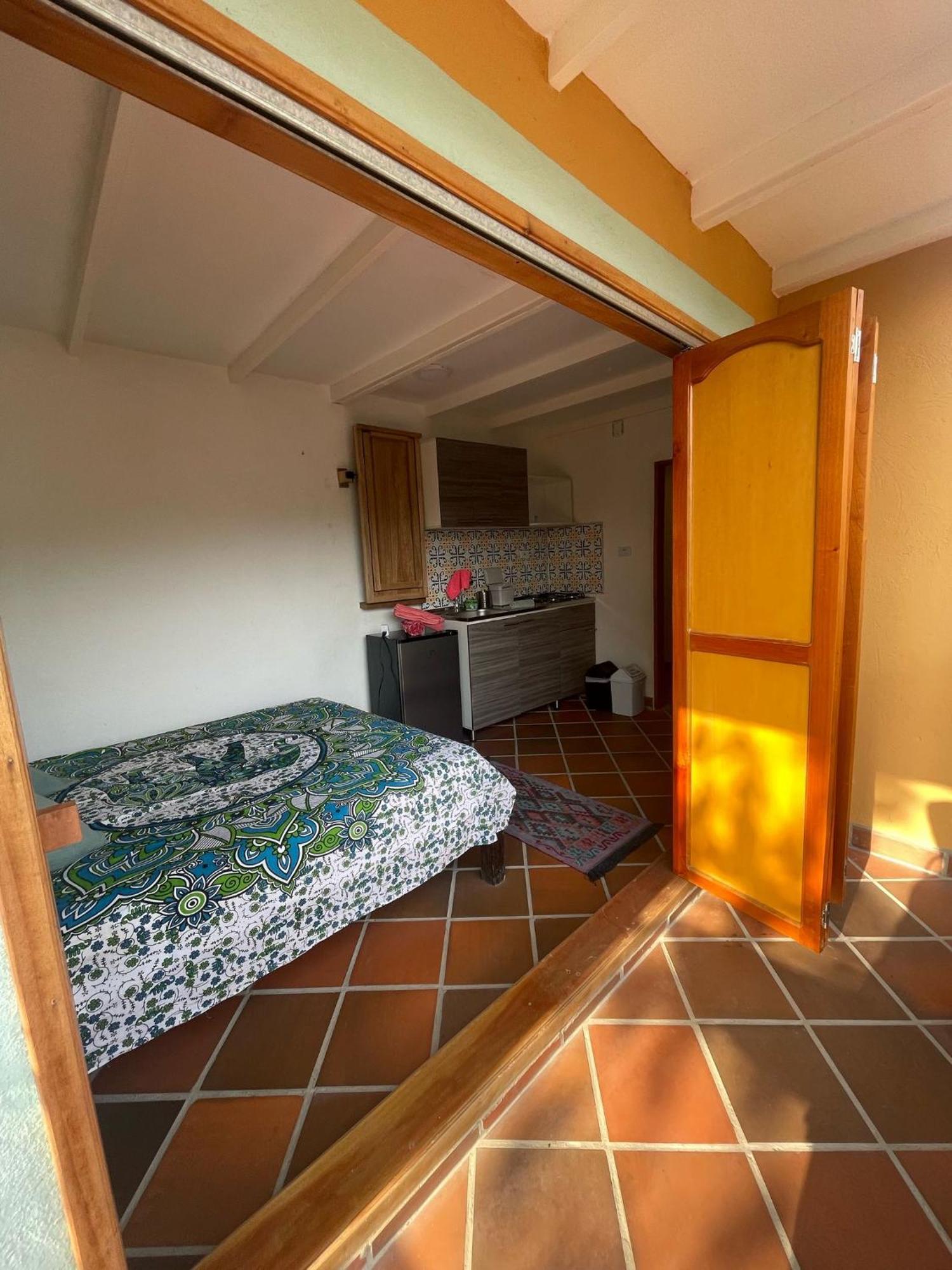 Sistarasta Hotel Паломино Екстериор снимка